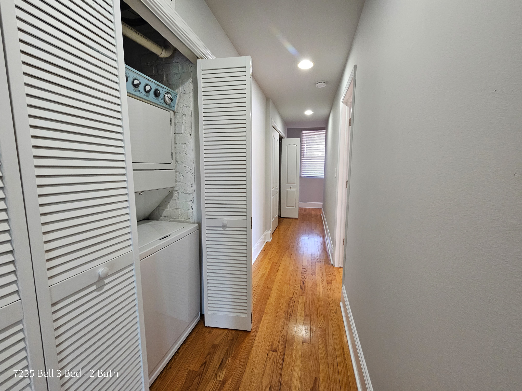 7255-57 N. Bell Ave. 7255-57 N. Bell Ave., Chicago, IL 60645 Ridge Park - Leasing by Cross Street